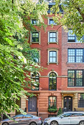 Sold by Douglas Elliman | media 4