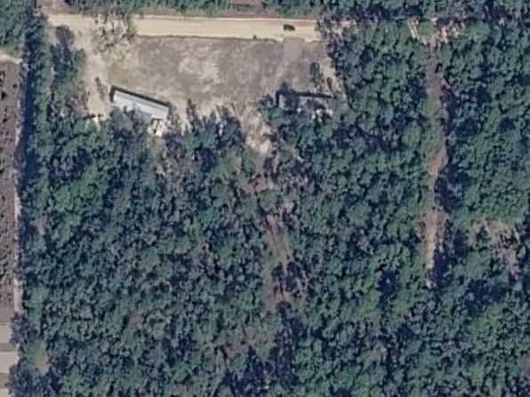 Dogwood Ave, Vernon, FL 32462