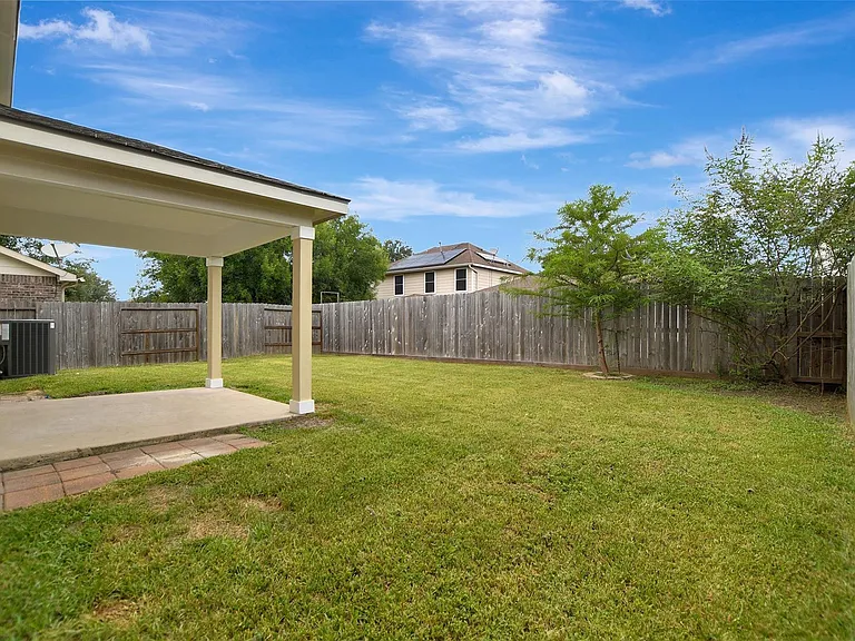 29198 Legends Green Dr — Photo 38