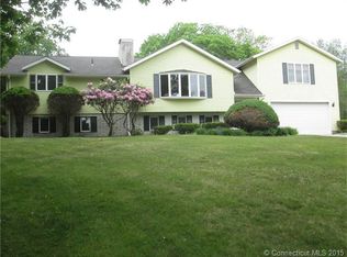 232 Pendleton Hill Rd, Voluntown, CT 06384