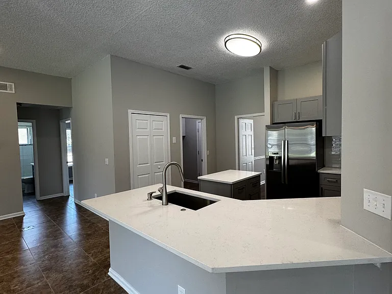 701 Cherry St — Photo 10