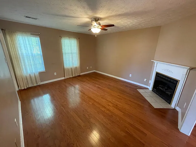 741 Colony Village Way — Photo 4