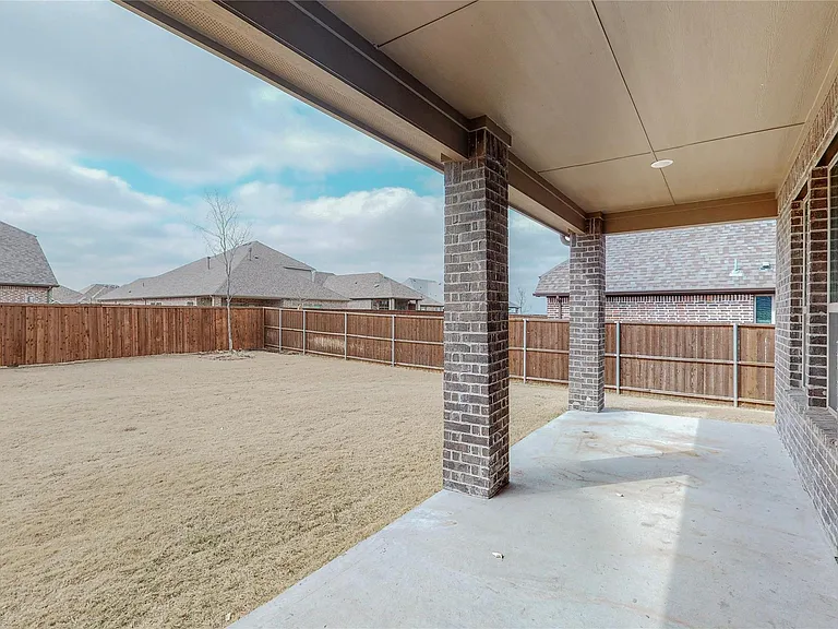 961 Waterview Dr — Photo 30