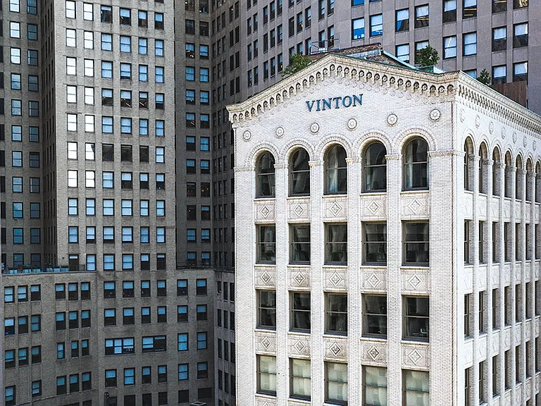 Vinton — Photo 16