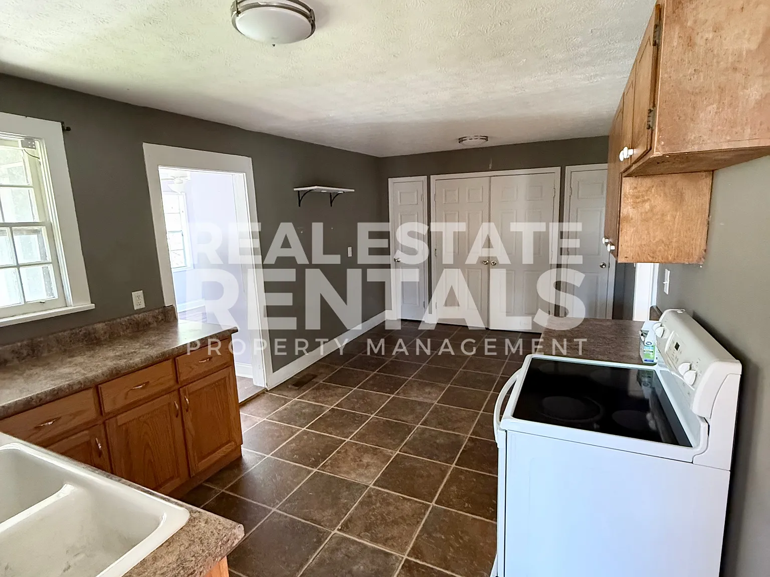 3707 Michael Ann Ave - 309 — Photo 3