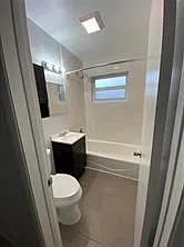 2316 SW 35th Ave — Photo 8