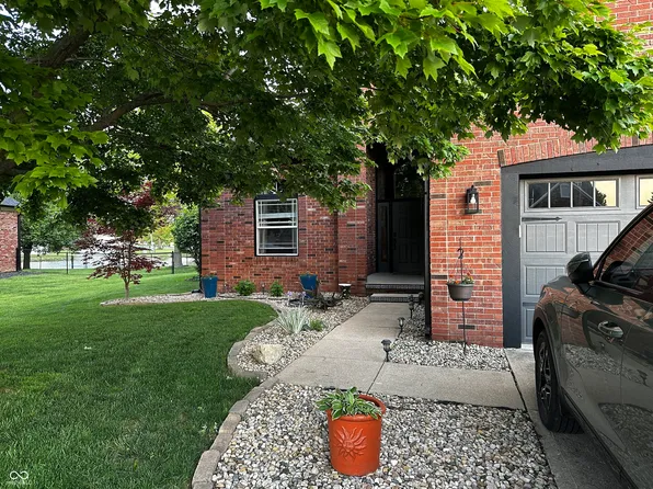 651 Leah Way, Greenwood, IN 46142