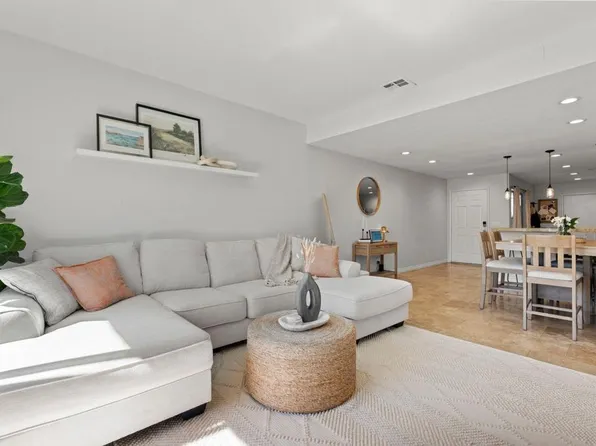 13803 Pinkard Way Unit 15, El Cajon, CA 92021