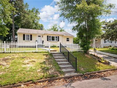 8001 Langley Dr, Glen Allen, VA, 23060