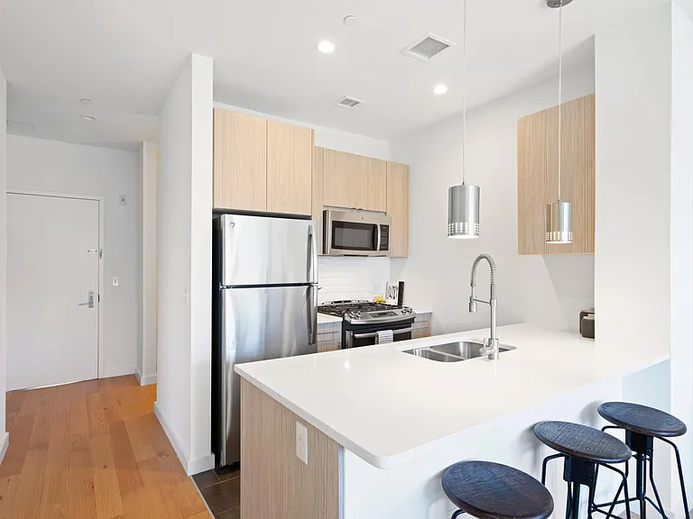 Well Appointed Kitchens with Gas Cooking