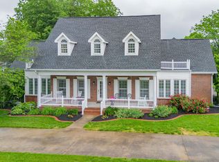 6429 Stinespring Dr, Paducah, KY 42001