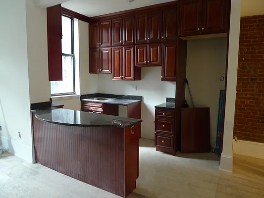 Rented by Guidance Realty Corp. | media 89