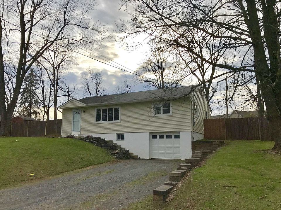 1st image of 8 Benson Ave