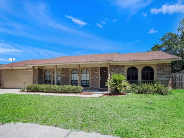 4959 Pine Cone Ct, Jacksonville, FL 32210