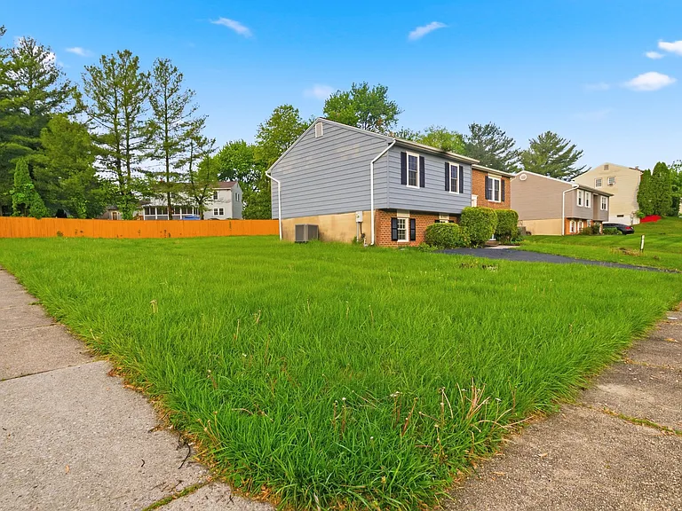 6301 Linus Dr — Photo 34