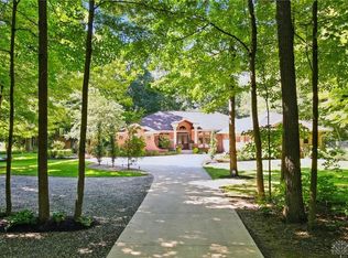 629 Wilkerson Rd, Fairborn, OH 45324