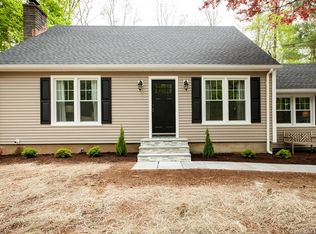 47 Walnut Ln, Northford, CT 06472