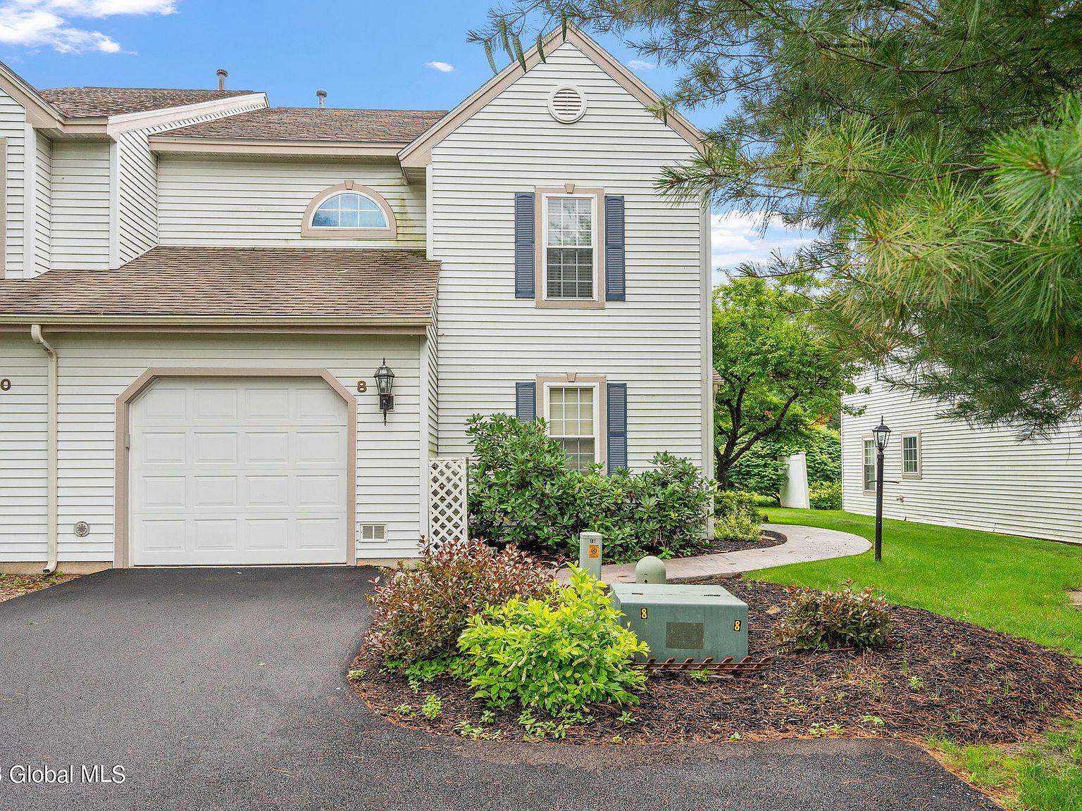 8 Highpointe Drive, Troy, NY 12182 Zillow