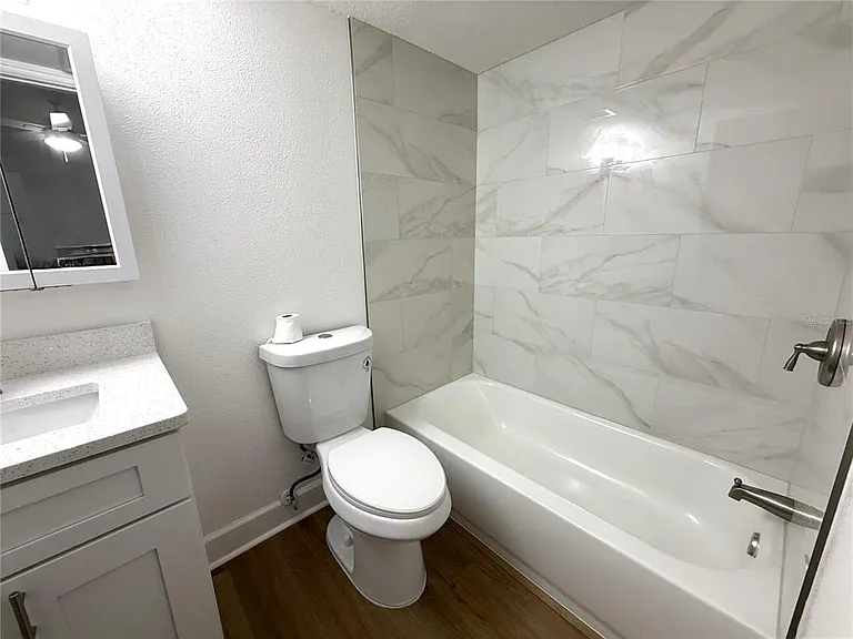 179 Medallion Blvd #C — Photo 14
