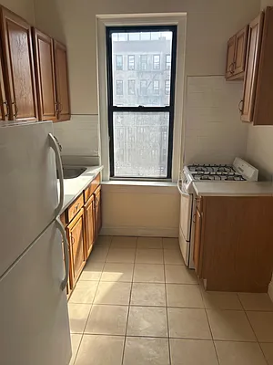 Rented by 1st Premier Realty Network Inc | media 2