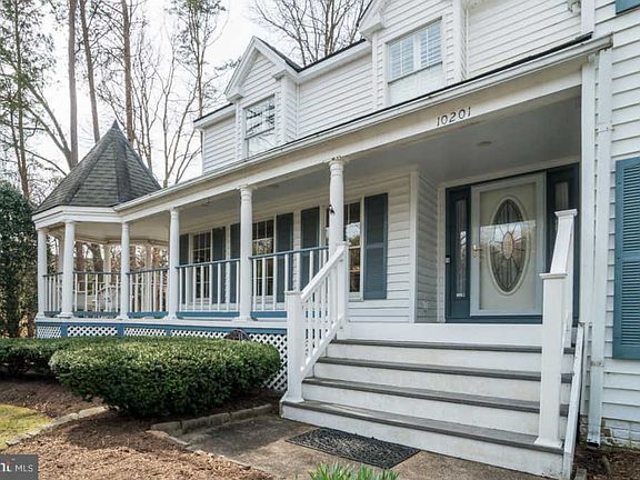 2nd image of 10201 Grovewood Way