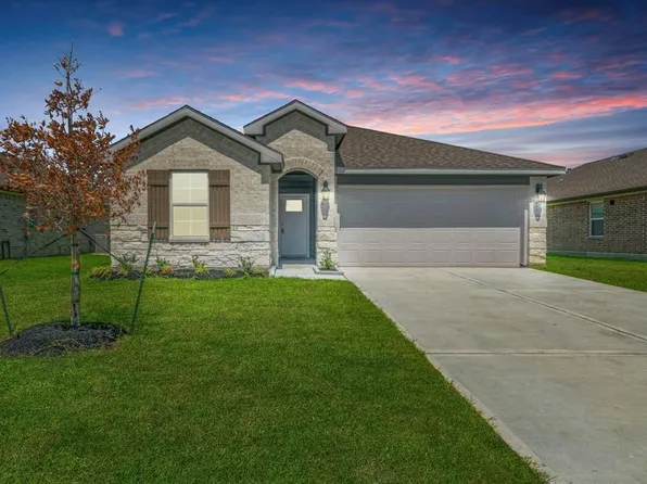 627 Hidden Brook Dr, Baytown, TX 77523