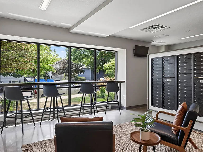 Spectrum Apartments & Townhomes — Photo 21