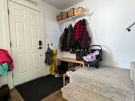 2nd image of 786 Lenore Dr