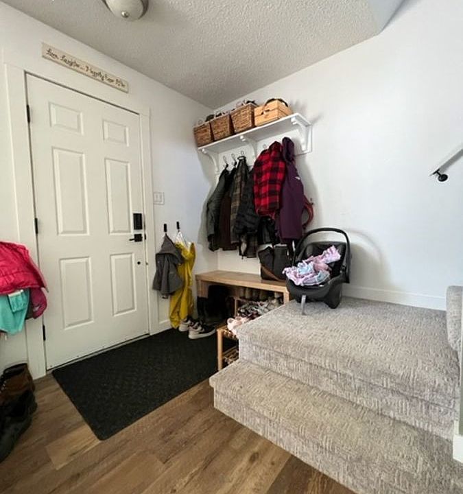 786 Lenore Dr, Saskatoon, SK S7K 6A8 Zillow