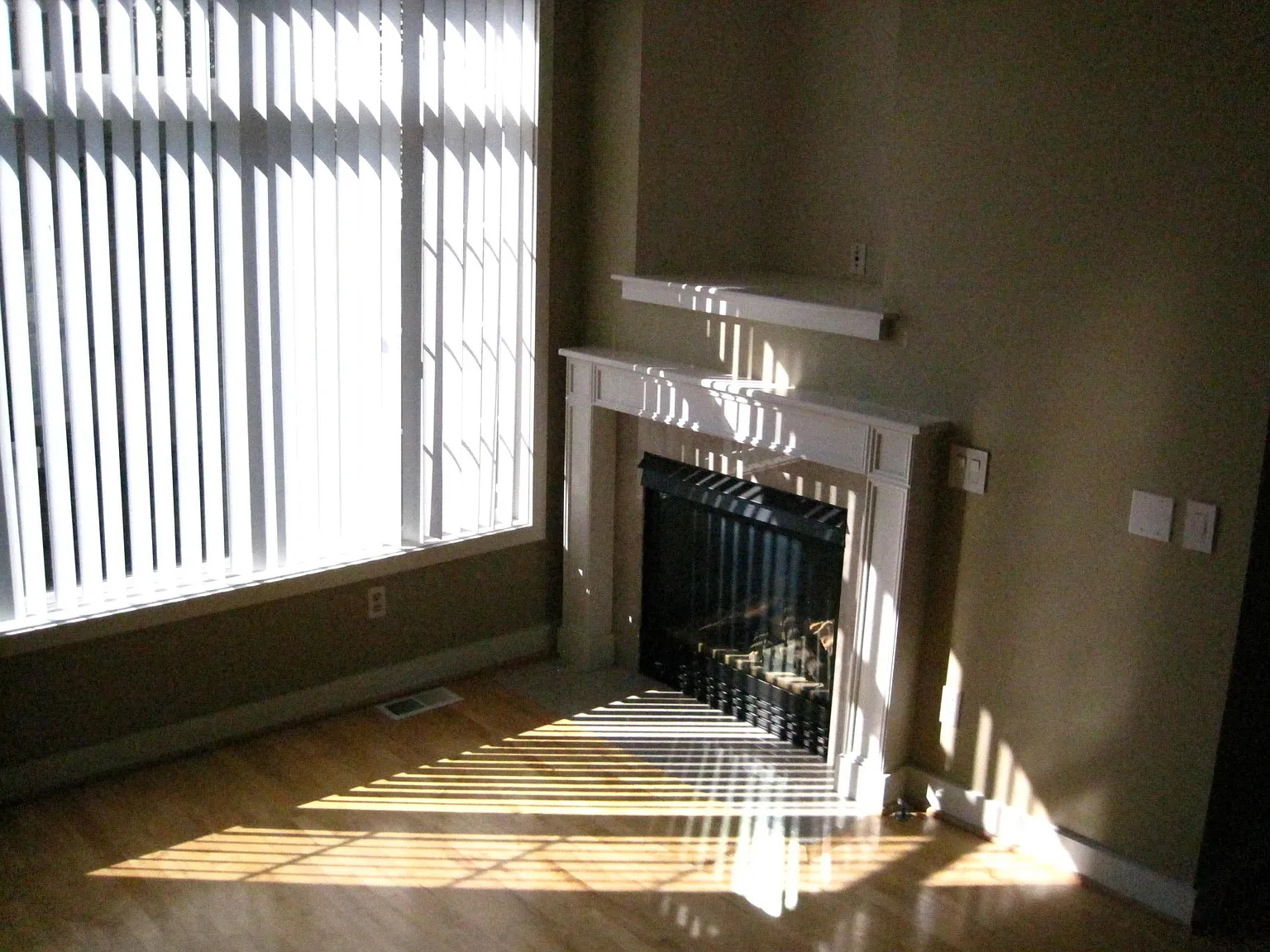 2 bed, 2.5 bath, 1300 sqft, $3,195 — Photo 4
