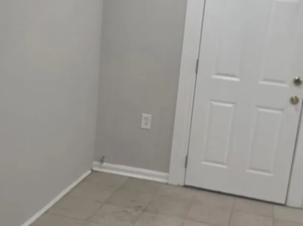 2683 Cristina Ct, Woodbridge, VA 22192