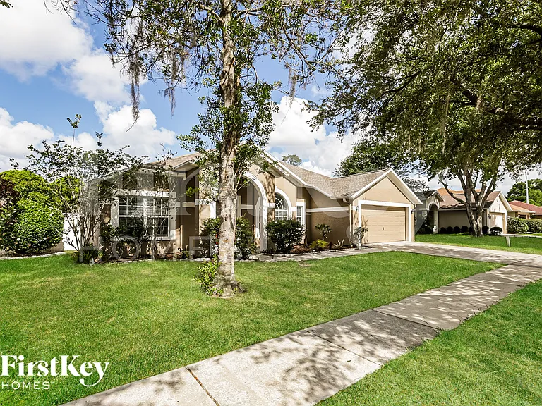 2409 Wheeler Groves Dr — Photo 2