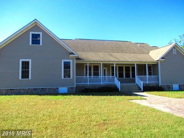 26806 Three Notch Rd — Photo 4