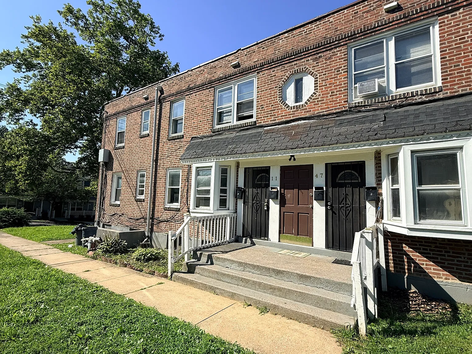 1 bed, 1000 sqft, $1,200 — Photo 1
