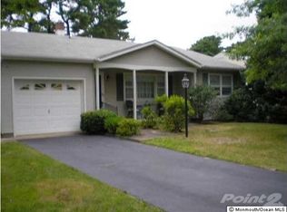 29 Sheepshead Dr, Toms River, NJ 08757
