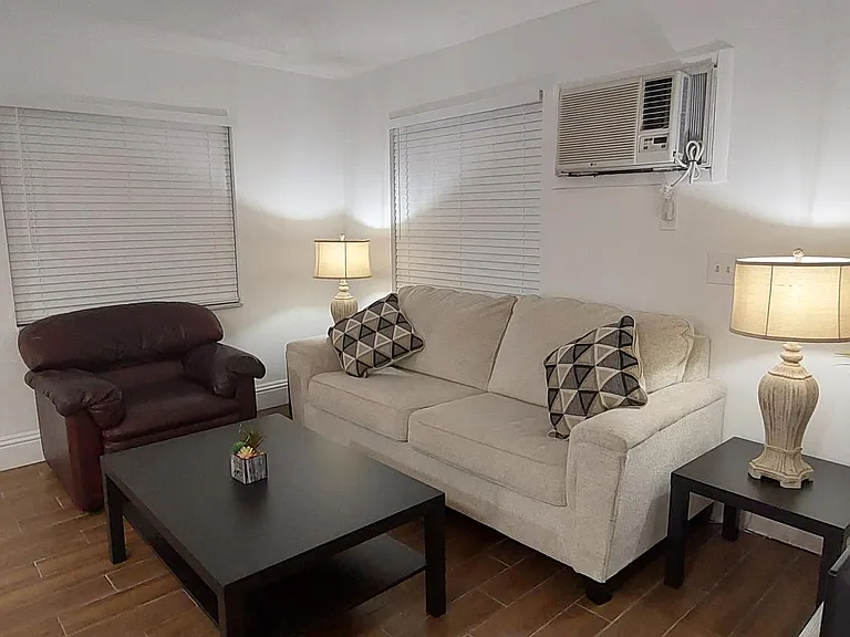 720 8th Ave NW #720 — Photo 11