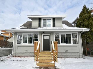 907 4th St E, Saint Paul, MN 55106