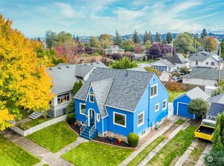 310 7th Ave NW, Puyallup, WA