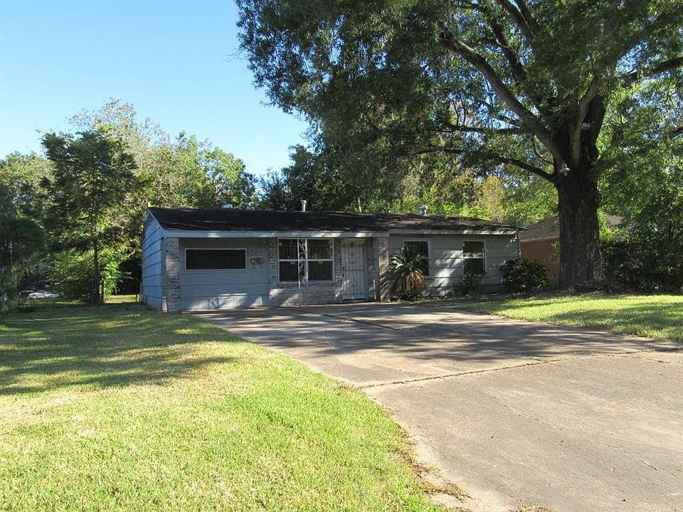 1st image of 5203 Northridge Dr