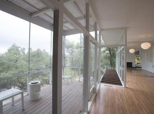 3056 Lake Hollywood Dr, Los Angeles, CA 90068