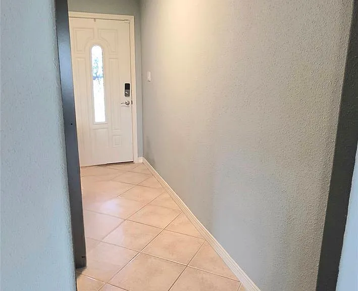 13882 Foxford Way — Photo 5
