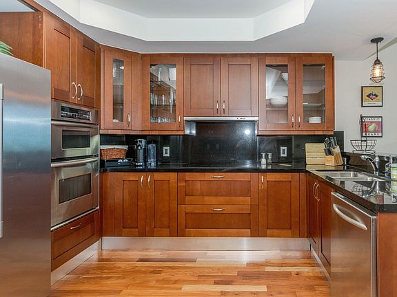 4th image of 3610 Gardens Pkwy Unit 504A