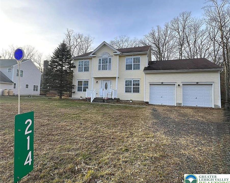 1st image of 214 Kensington Dr