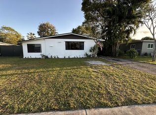 7050 Duval St, Hollywood, FL 33024