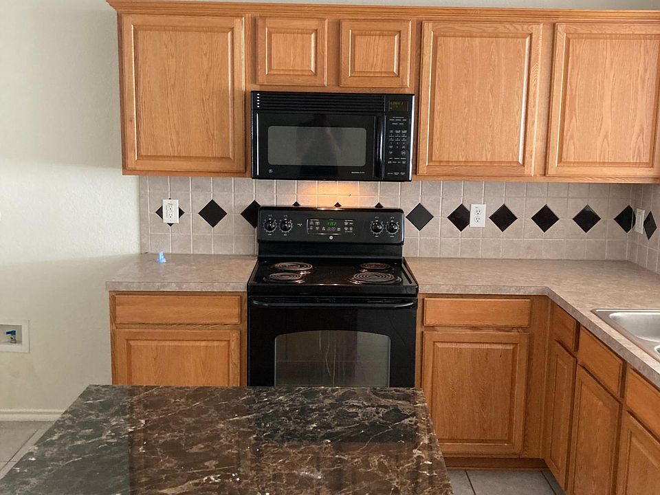 2nd image of 3416 Portsmouth Pl