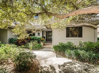 305 Old Mill Pond Rd, Palm Harbor, FL 34683