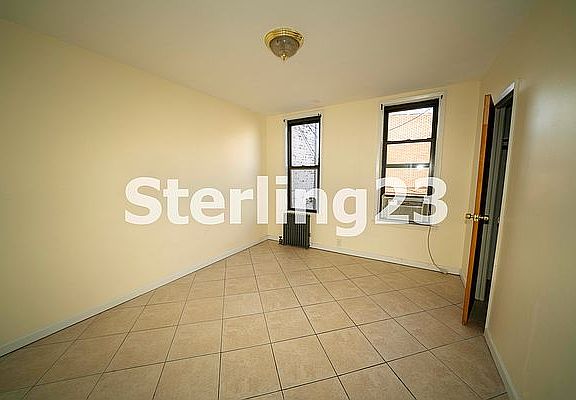 5th image of 31-13 Ditmars Blvd #2R