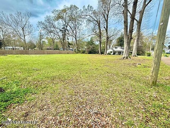 3rd image of 506B S Church St