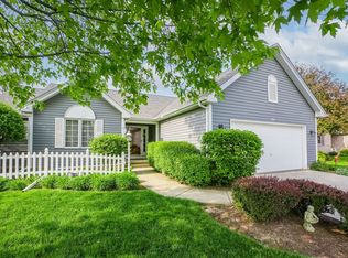 206 Julie Ln, Hampshire, IL