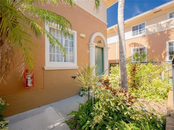 2841 NE 185th Street, Miami, FL 33180